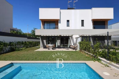 /international/es/llucmajor-balearic-islands-310103643210/
