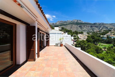 /international/es/avenida-principal-altea-valencian-community-310108183109/