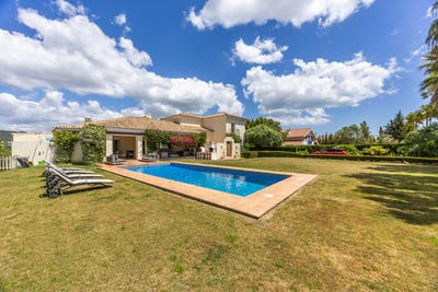 /international/es/136-calle-forja-san-roque-andalusia-310108211435/