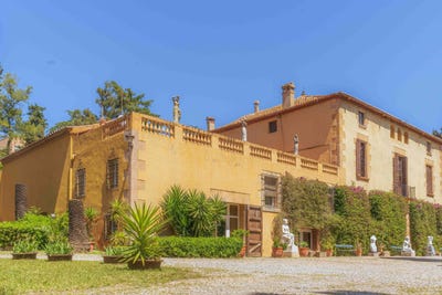 /international/es/somatens-esplugues-de-llobregat-catalonia-310108698361/