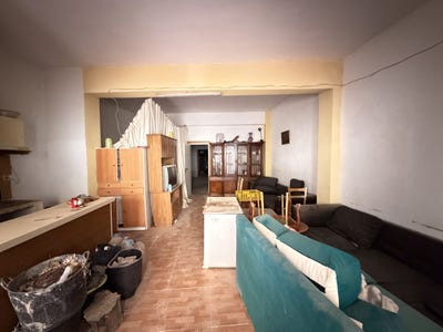 /international/es/calle-barrio-nuevo-blanca-castile-and-leon-310109730833/