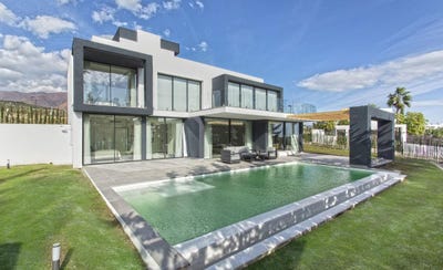 /international/es/estepona-andalusia-310101019448/?lang=zh-tw