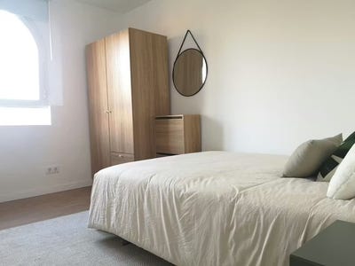 /international/es/carrer-de-concepcion-arenal-barcelona-catalonia-310093838548/