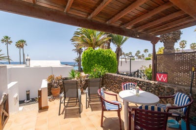 /international/es/playa-blanca-canary-islands-310108939297/