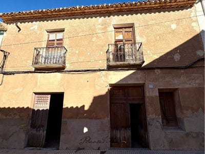/international/es/pinoso-valencian-community-310106992671/
