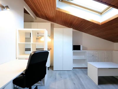 /international/es/calle-del-correo-madrid-madrid-310103085347/