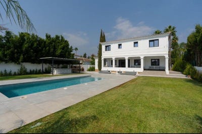 /international/es/nueva-andalucia-andalusia-310110288473/