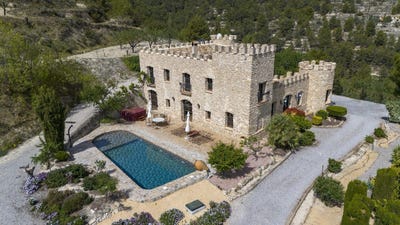 /international/es/partida-la-tosca-2-03578-relleu-alicante-spain-relleu-valencian-community-310106569538/