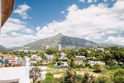 /international/es/nueva-andalucia-marbella-valencian-community-310106138416/