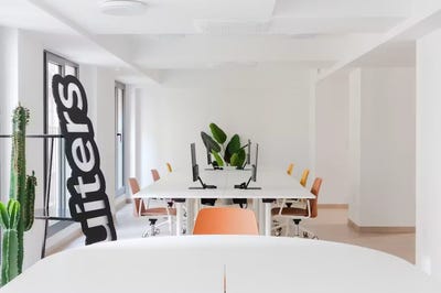 /international/es/calle-lazcano-malaga-andalusia-310108670414/