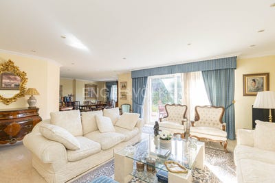 /international/es/las-rozas-de-madrid-madrid-310100637424/
