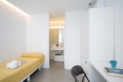 /international/es/carrer-jaume-roig-rocafort-valencian-community-310098638376/