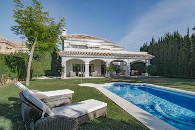 /international/es/nueva-andalucia-andalusia-310101418768/?lang=en