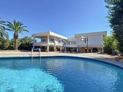 /international/es/ciutadella-de-menorca-balearic-islands-120092068416/