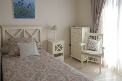 /international/es/calle-santa-elena-sevilla-andalusia-310093837841/
