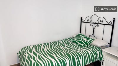 /international/es/malaga-andalusia-310108562790/