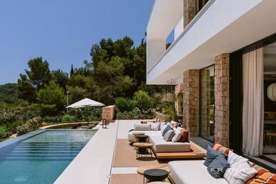 /international/es/ibiza-balearic-islands-120097652990/