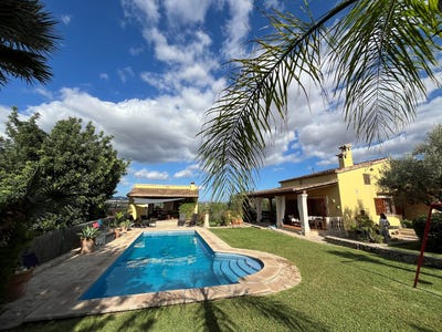 /international/es/diseminado-poligono-8-42a-07300-illes-balears-spain-inca-balearic-islands-310103093602/
