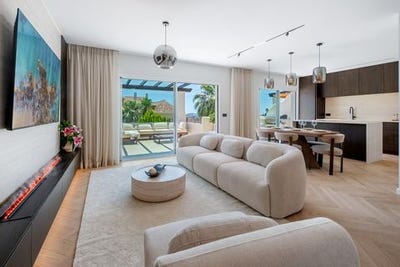 /international/es/marbella-marbella-valencian-community-310109079376/?lang=it