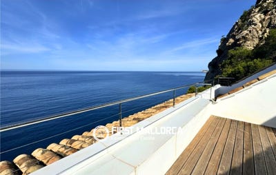 /international/es/17d-carrer-de-la-serra-de-garrafa-andratx-balearic-islands-310108778254/