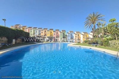 /international/es/casares-andalusia-310102294124/