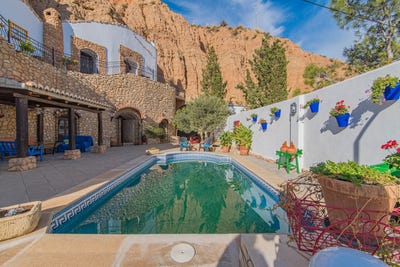 /international/es/guadix-andalusia-310101352583/?lang=en