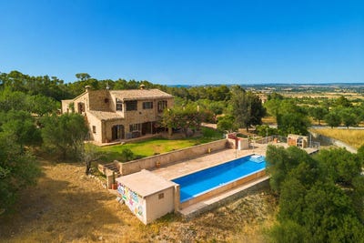 /international/es/diseminados-poligon-3-rustega-petra-balearic-islands-310119921567/