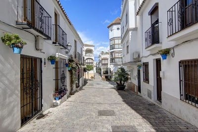 /international/es/estepona-andalusia-120097942959/