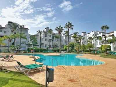 /international/es/estepona-andalusia-310101485698/?lang=de