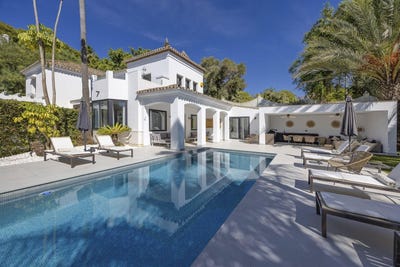 /international/es/estepona-andalusia-310108325472/