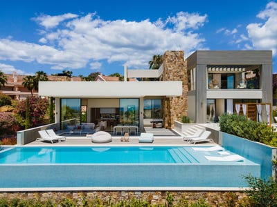 /international/es/calle-costa-del-sol-costa-del-sol-andalusia-310105188764/