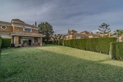 /international/es/santa-clara-castile-and-leon-310104921155/