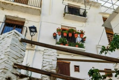 /international/es/capileira-andalusia-310102887892/