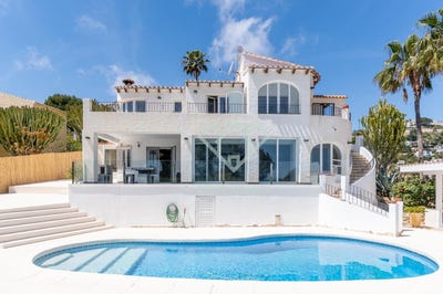 /international/es/moraira-valencian-community-310108837368/