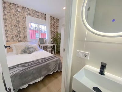 /international/es/avenida-de-ramon-y-cajal-sevilla-andalusia-310104426417/