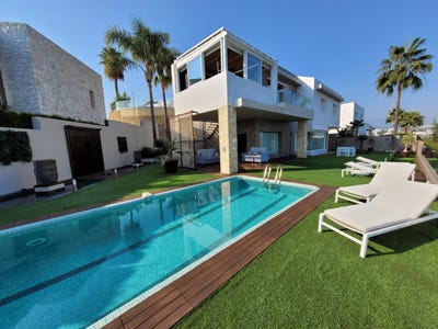 /international/es/5-plaza-de-espana-benahavis-andalusia-310109077732/