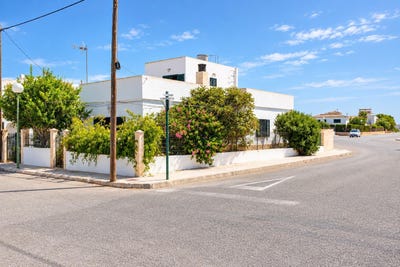 /international/es/campos-balearic-islands-310110247274/