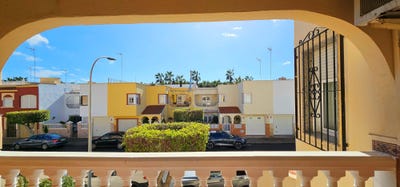 /international/es/calle-los-bajos-roquetas-de-mar-andalusia-310105717018/
