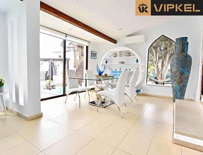 /international/es/santa-cruz-de-tenerife-canary-islands-310106421017/