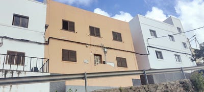 /international/es/palmas-de-gran-canaria-las-canary-islands-310098508340/