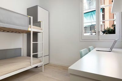 /international/es/carrer-de-bassegoda-barcelona-catalonia-310093845272/