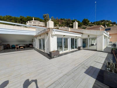 /international/es/altea-valencian-community-310100361955/