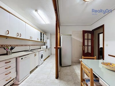 /international/es/sevilla-capital-andalusia-310110392063/