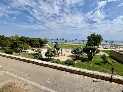 /international/es/2-placa-de-llorenc-villalonga-palma-de-mallorca-balearic-islands-310108210059/
