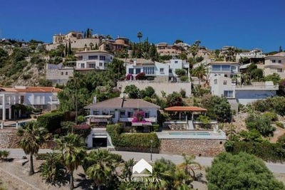 /international/es/salobrena-andalusia-310108676479/