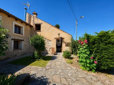 /international/es/calle-camino-del-calvario-portimao-castile-and-leon-310108938879/