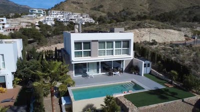 /international/es/finestrat-a-finestrat-valencian-community-310108922595/