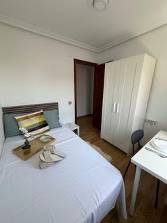 /international/es/calle-de-la-rioja-leganes-madrid-310107641315/