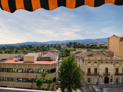 /international/es/carretera-de-tarragona-valls-catalonia-310108509565/