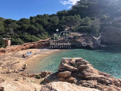 /international/es/roca-llisa-balearic-islands-310106944467/